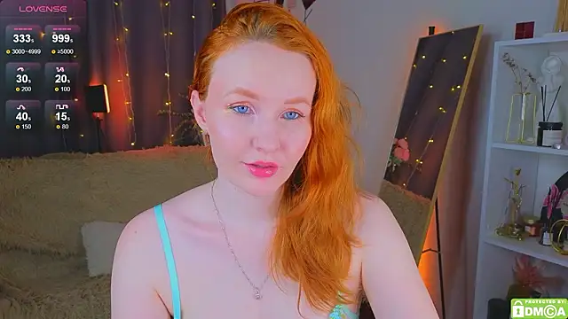 Snapshot of JoyceJones chatting on February 2026 08:29:02 PM JoyceJones online show from February 2026 08:29:02 PM