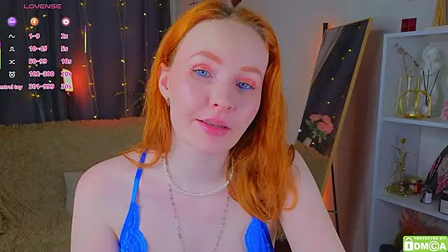 Snapshot of JoyceJones chatting on February 2026 08:34:01 PM JoyceJones online show from February 2026 08:34:01 PM
