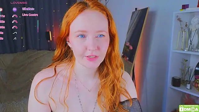 JoyceJones online show from July 2026 11:35:01 AM