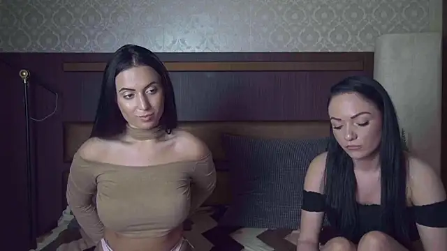 BustyBrunettes online show from October 2025 04:31:01 PM