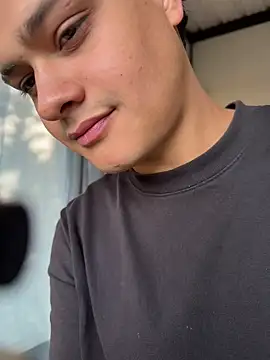 Rose-andres online show from October 2025 09:27:01 PM