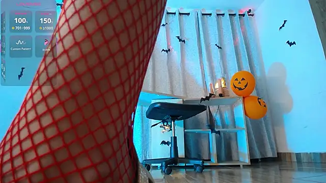 JULLIAN  online show from October 2025 03:18:01 AM
