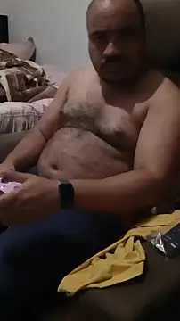 Snapshot of Urso_Nerd chatting on June 2026 04:12:02 AM Urso Nerd online show from June 2026 04:12:02 AM