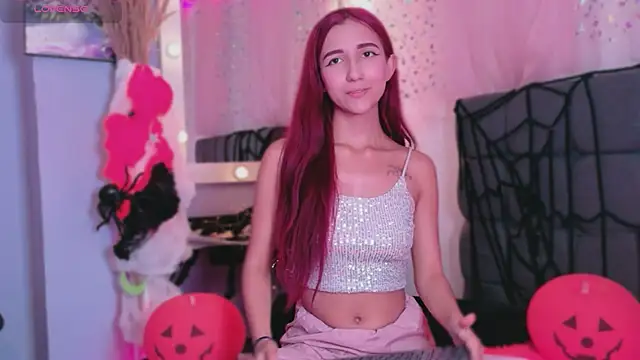 NataliaPrada s online show from October 2025 05:02:02 PM