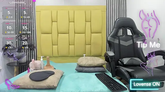 bryonycutee online show from September 2025 12:54:01 PM