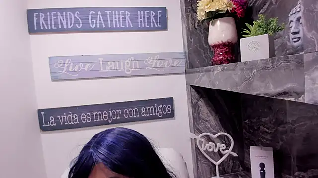 miss   taylor online show from October 2025 06:03:01 PM