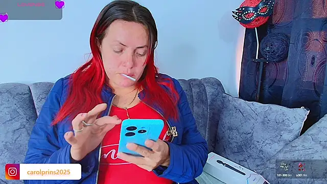 carolinhe  online show from September 2025 08:03:01 PM