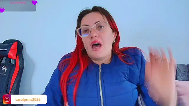 carolinhe  online show from October 2025 08:09:02 PM