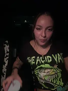 Snapshot of babykalirose chatting on July 2026 07:22:01 AM babykalirose online show from July 2026 07:22:01 AM