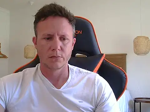 TroyDieselXXX online show from December 2025 08:23:01 AM