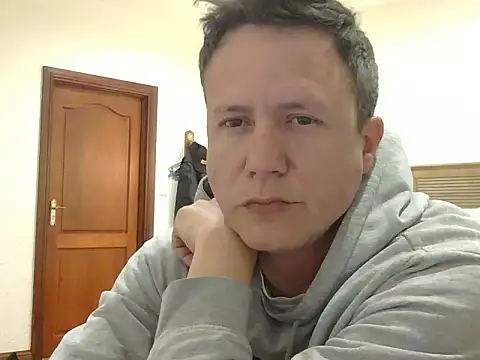 TroyDieselXXX online show from May 2026 07:15:01 PM