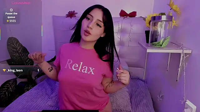 Anna Blade  online show from February 2026 06:02:01 PM