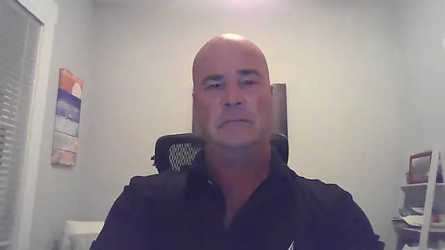 Snapshot of cyclone1212 chatting on June 2026 09:15:02 AM cyclone1212 online show from June 2026 09:15:02 AM