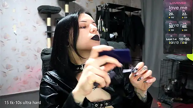 lera smith online show from April 2026 10:11:02 PM