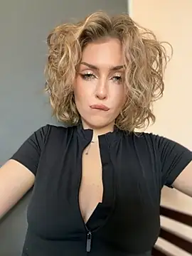 KellyKeler online show from October 2025 01:25:01 PM