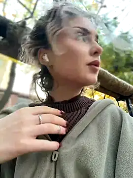 KellyKeler online show from November 2025 01:35:02 PM