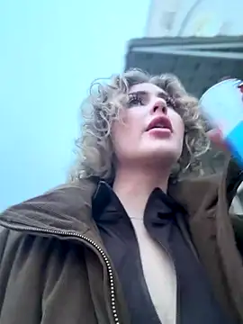 KellyKeler online show from December 2025 01:40:01 PM