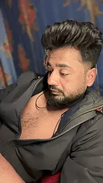 Snapshot of Munny6677 chatting on February 2026 11:21:02 PM Munny6677 online show from February 2026 11:21:02 PM