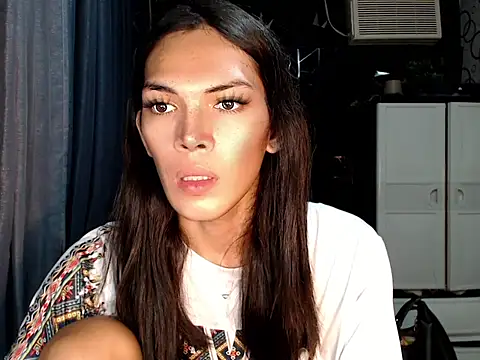 ladyhotcuming online show from July 2026 04:10:01 PM