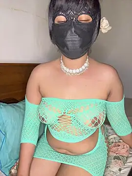 Snapshot of Ariana__Marie chatting on June 2026 05:07:01 PM Ariana Marie online show from June 2026 05:07:01 PM