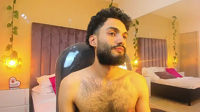 Ryan Jackson  online show from November 2025 04:47:01 AM