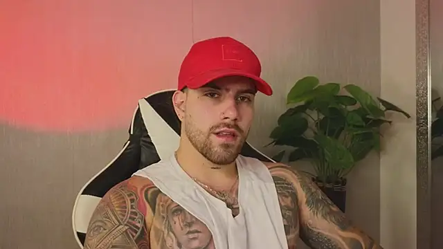 Ades Lowe online show from November 2025 10:51:02 AM