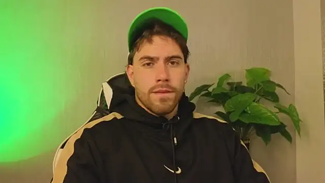 Ades Lowe online show from December 2025 11:16:02 AM