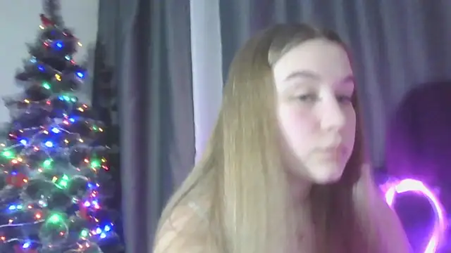 yourhoney Lola  online show from December 2025 05:09:01 PM