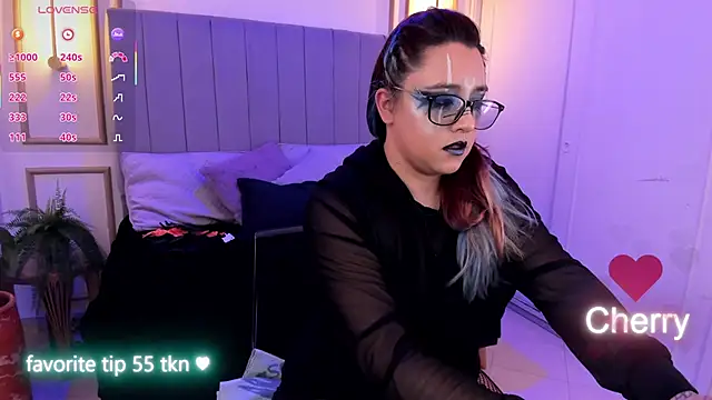 Snapshot of Cherry_blush_ chatting on October 2025 08:07:01 PM Cherry blush  online show from October 2025 08:07:01 PM