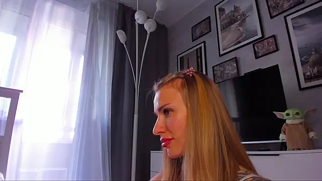 MashaFromRussia   online show from September 2025 01:27:01 PM