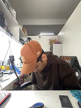 Snapshot of Oqui chatting on March 2026 07:41:02 PM Oqui online show from March 2026 07:41:02 PM