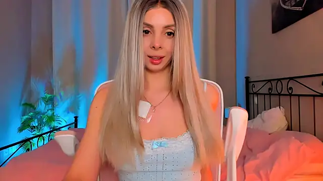 Snapshot of VelvetEliza chatting on November 2025 09:17:01 PM VelvetEliza online show from November 2025 09:17:01 PM