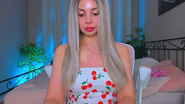 Snapshot of VelvetEliza chatting on April 2026 08:50:02 PM VelvetEliza online show from April 2026 08:50:02 PM
