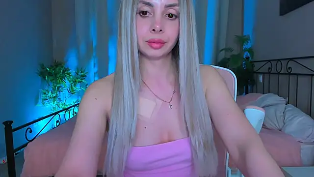 Snapshot of VelvetEliza chatting on April 2026 09:20:02 PM VelvetEliza online show from April 2026 09:20:02 PM