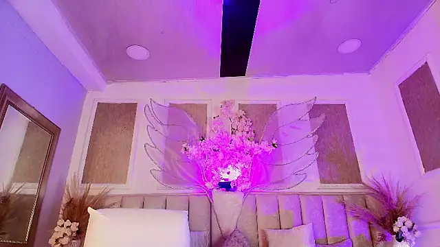 satin queen online show from March 2026 11:50:02 AM