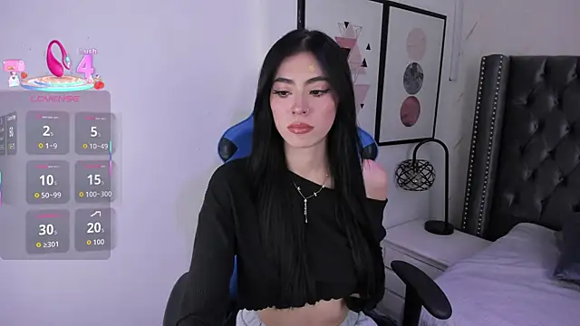 Snapshot of Anya_Belth chatting on November 2025 07:47:01 PM Anya Belth online show from November 2025 07:47:01 PM