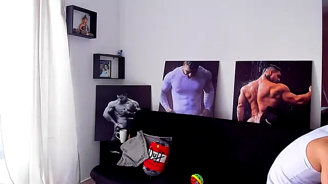 Marck Mathews online show from December 2025 02:37:02 PM