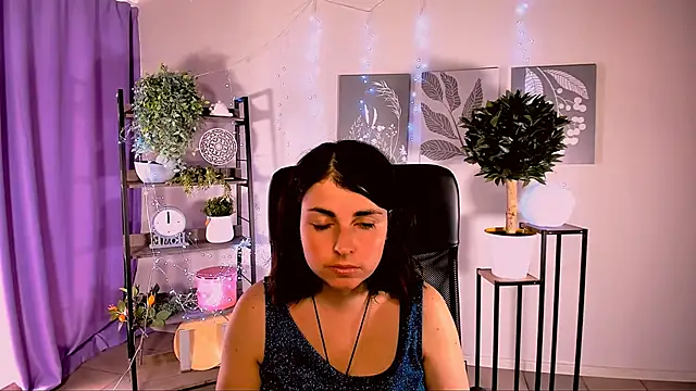 MartaEdams online show from June 2026 06:08:01 AM