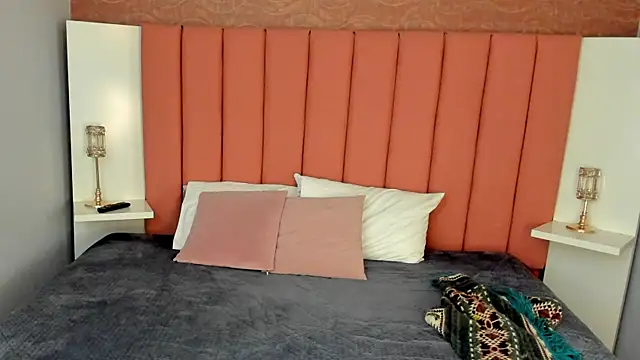 SamayRyann online show from March 2026 01:44:01 PM