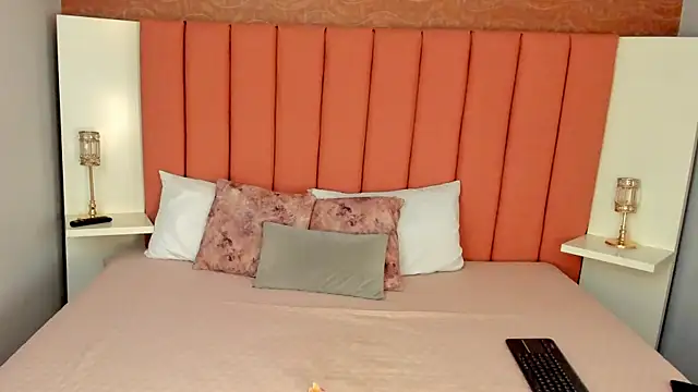 SamayRyann online show from April 2026 01:44:02 PM