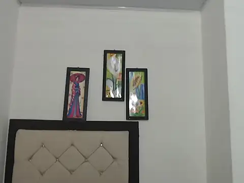 Snapshot of ble_wilos chatting on November 2025 12:43:01 AM ble wilos online show from November 2025 12:43:01 AM