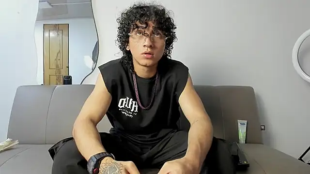 JackesTaylor online show from November 2025 04:58:02 AM