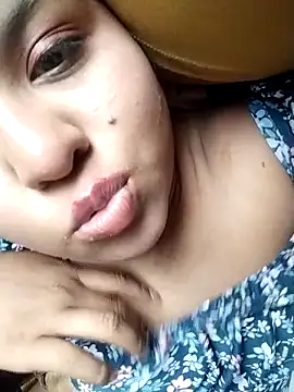 Snapshot of Atenea69 chatting on October 2025 05:21:02 PM Atenea69 online show from October 2025 05:21:02 PM