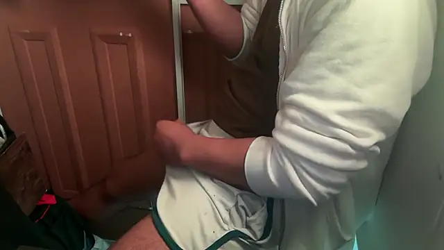 kSwisssxxx online show from January 2026 05:38:02 PM