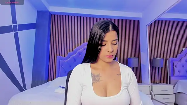 SelenaStonne online show from September 2025 07:57:02 PM