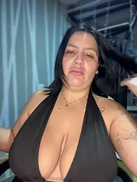 victoria amatista  online show from November 2025 12:36:02 PM