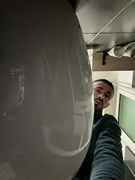 Snapshot of mario231197 chatting on February 2026 12:16:02 AM mario231197 online show from February 2026 12:16:02 AM