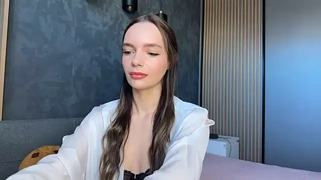 litlle angelll online show from March 2026 01:58:02 PM