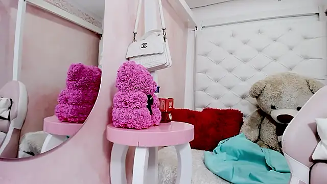 Snapshot of eimy_skinny_ chatting on February 2026 12:49:01 PM eimy skinny online show from February 2026 12:49:01 PM