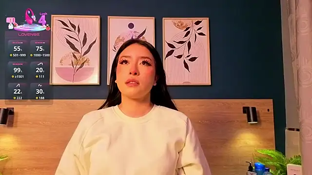 SarahMiler  online show from January 2026 08:03:02 PM